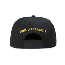 IN GOD WE TRUST COLLEGIATE SNAPBACK (BLACK)