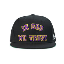 IN GOD WE TRUST COLLEGIATE SNAPBACK (BLACK)